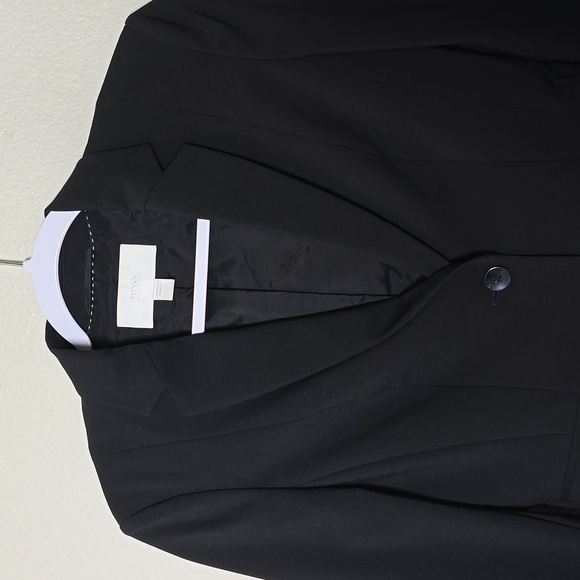 Hugo boss 2 buttom closure office formal virgen wool blend blazer. - Picture 2 of 8